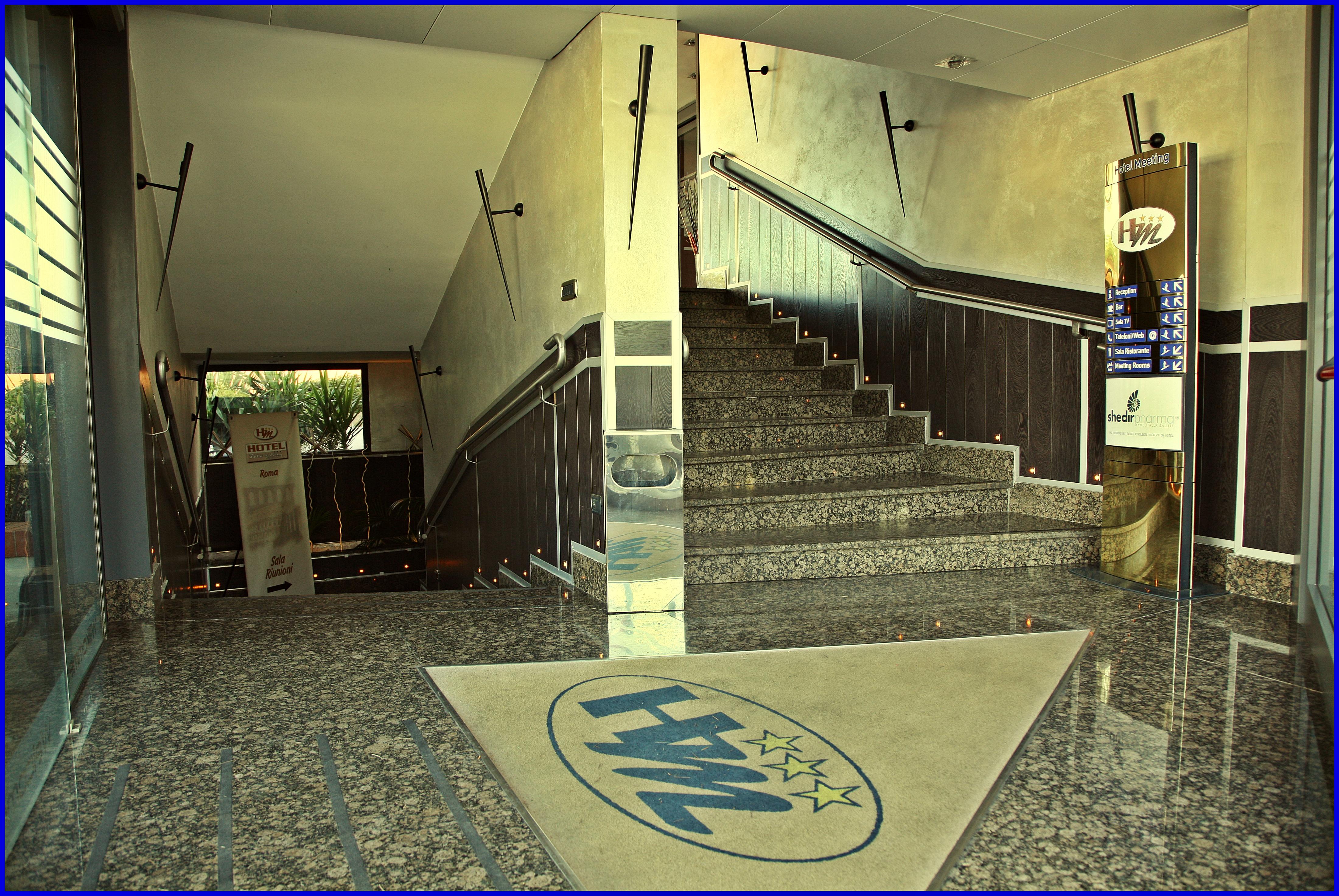 Hotel Meeting Ciampino Esterno foto